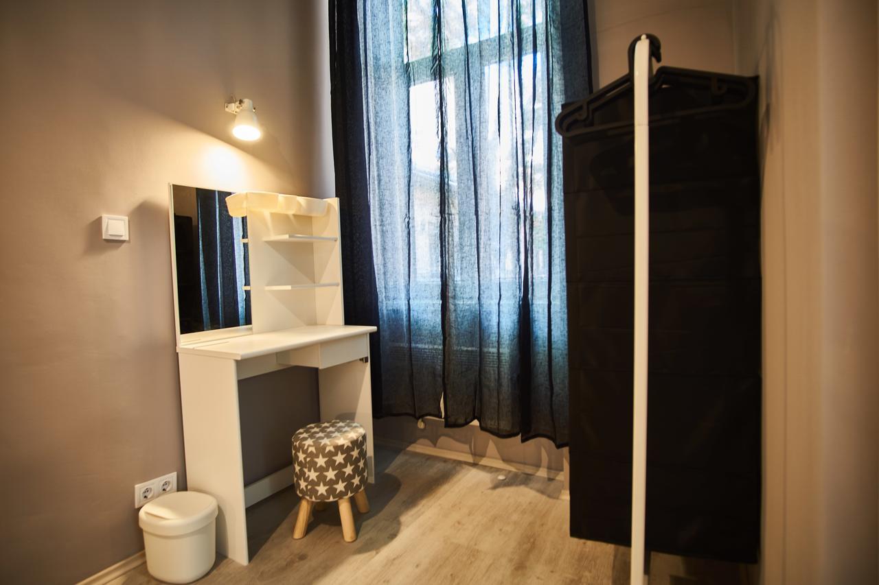 Design Apartment In The City Center With Ac Budapest Exterior photo